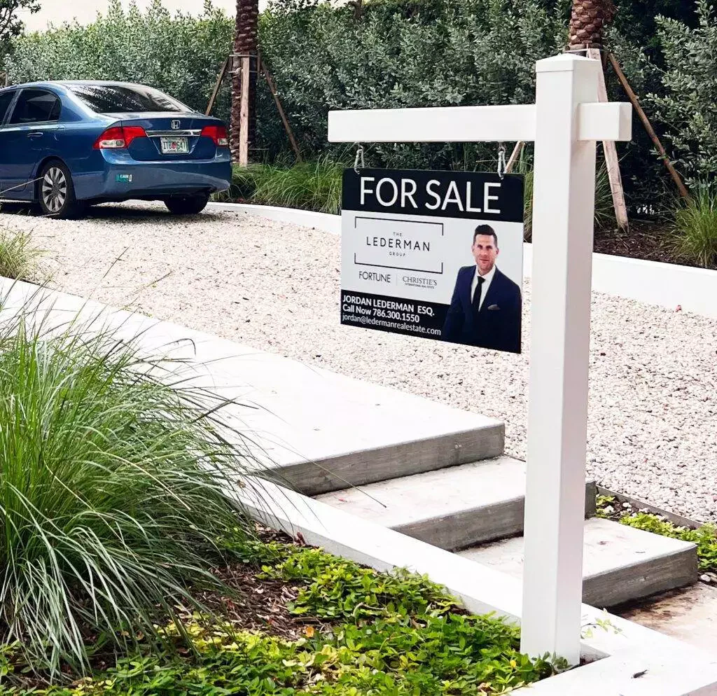 Home Page Real-Estate-Sign-Post-Kit-Miami-2