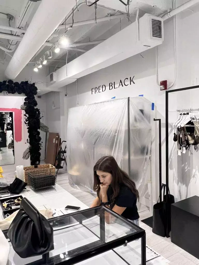 Types Of 3D Office Signs Aluminum Metal 3D Signs For Fashion Brands (2)