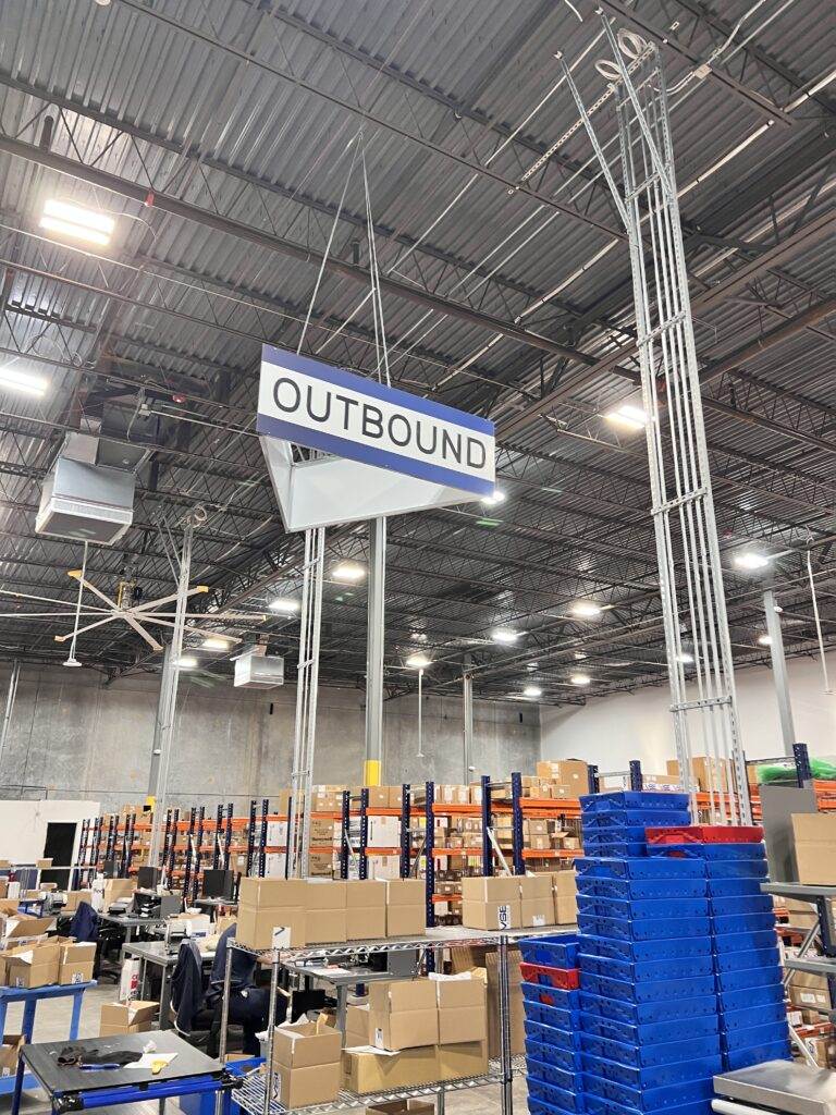 Aviation Signage &Amp; Branding - Aerospace Marketing Aviation Hangar Signage