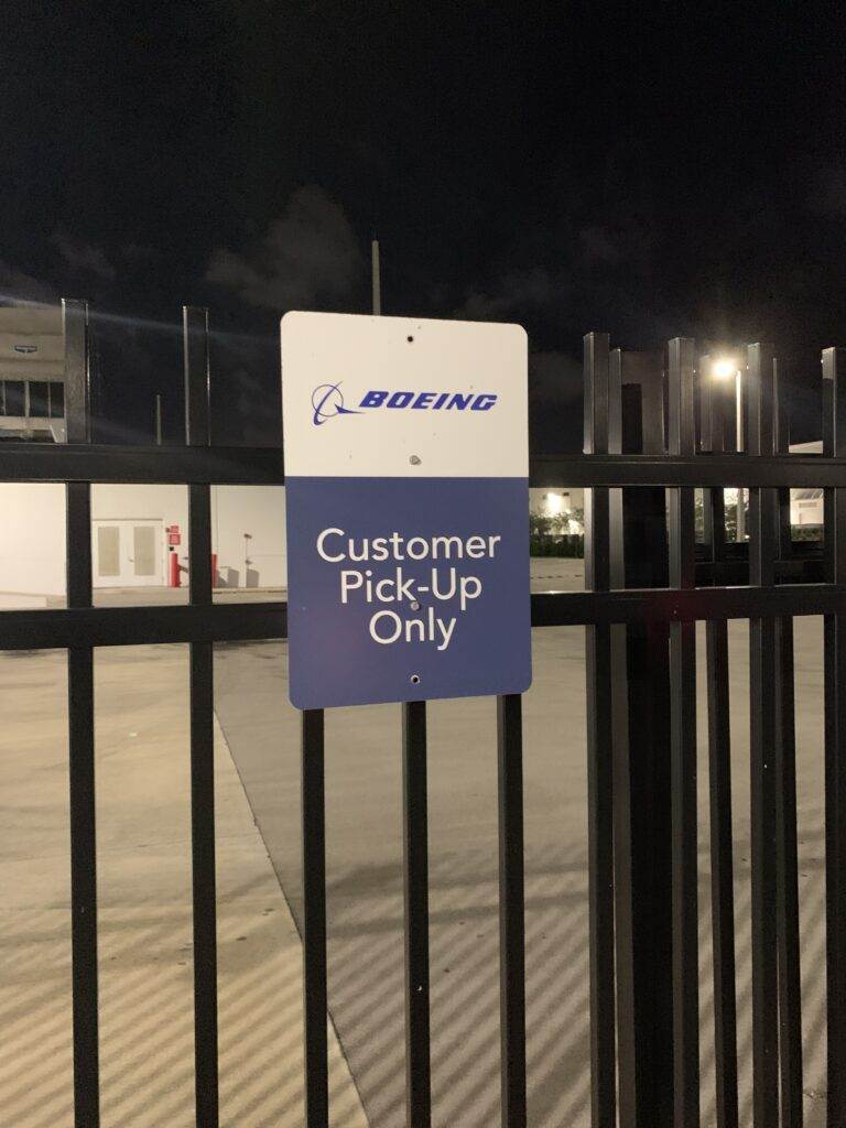 Aviation Signage &Amp; Branding - Aerospace Marketing Reliable Signage Partner For Aviation