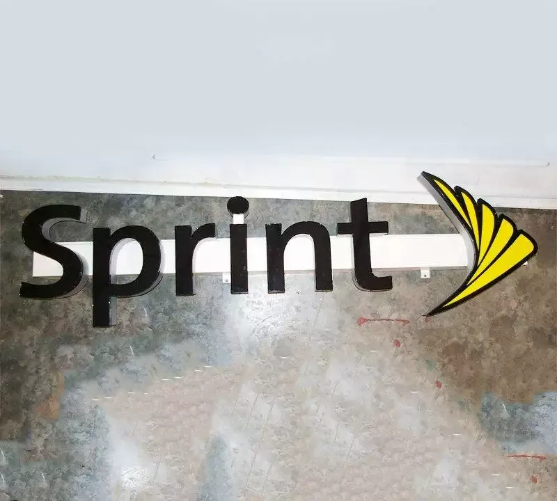 Illuminated Business Sign In Coral Gables Channel_Letter_Raceway_Big
