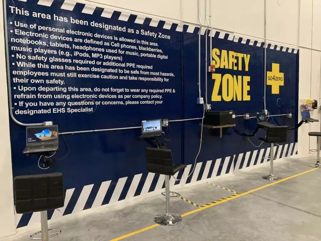 Titans Of Print Miami Wall Wraps And Vinyls Safety And Hr Messaging