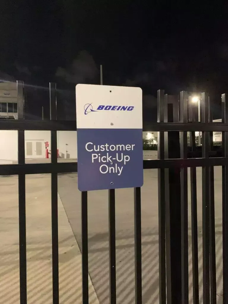 Reliable Signage Partner For Aviation