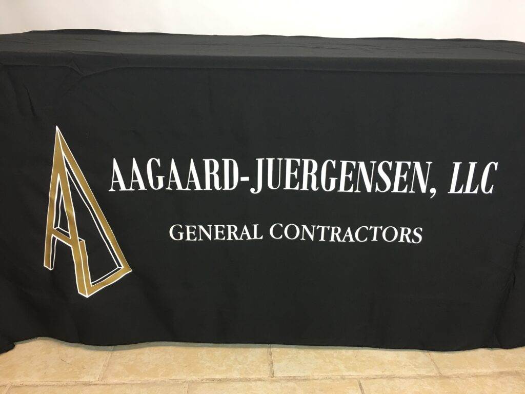Custom Imprinted Table Covers (6)